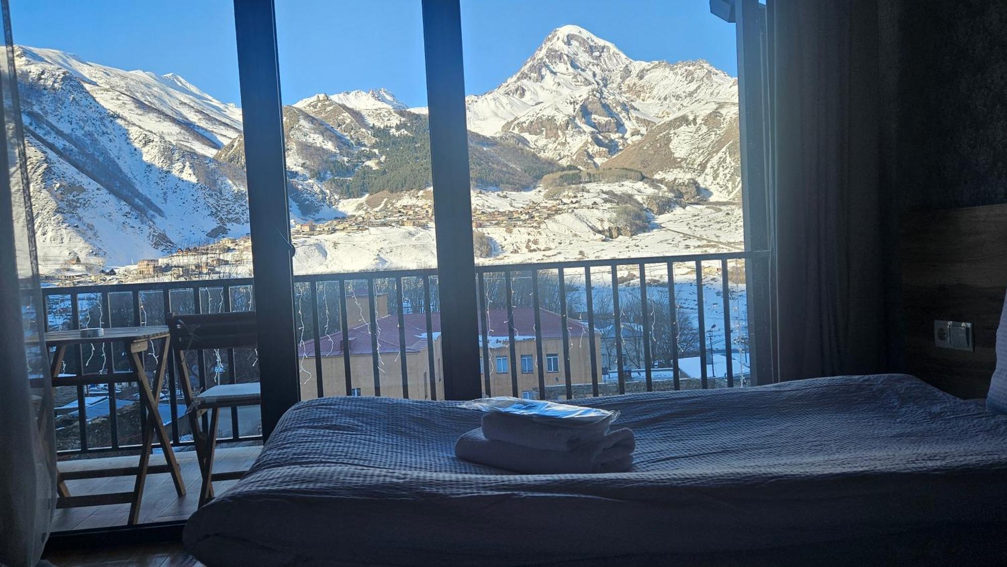Best View Kazbegi الغرفة الصورة